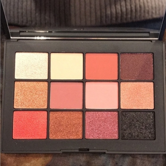 Brand New NARS Extreme Effects Eyeshadow Palette Limited Edition Shimmer Matte - Picture 14 of 14